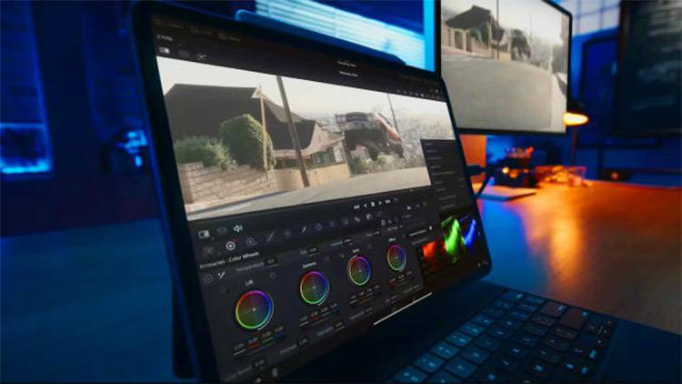 DaVinci Resolve Coming to iPads