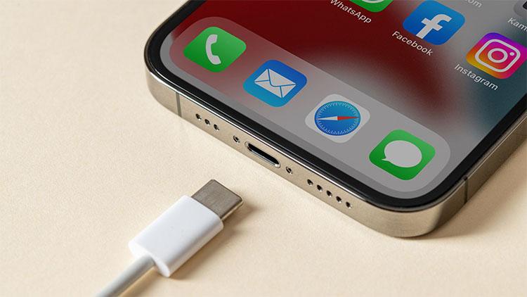 Apple shifts over USB-C adapter to conform with EU guidelines: Official Announcement